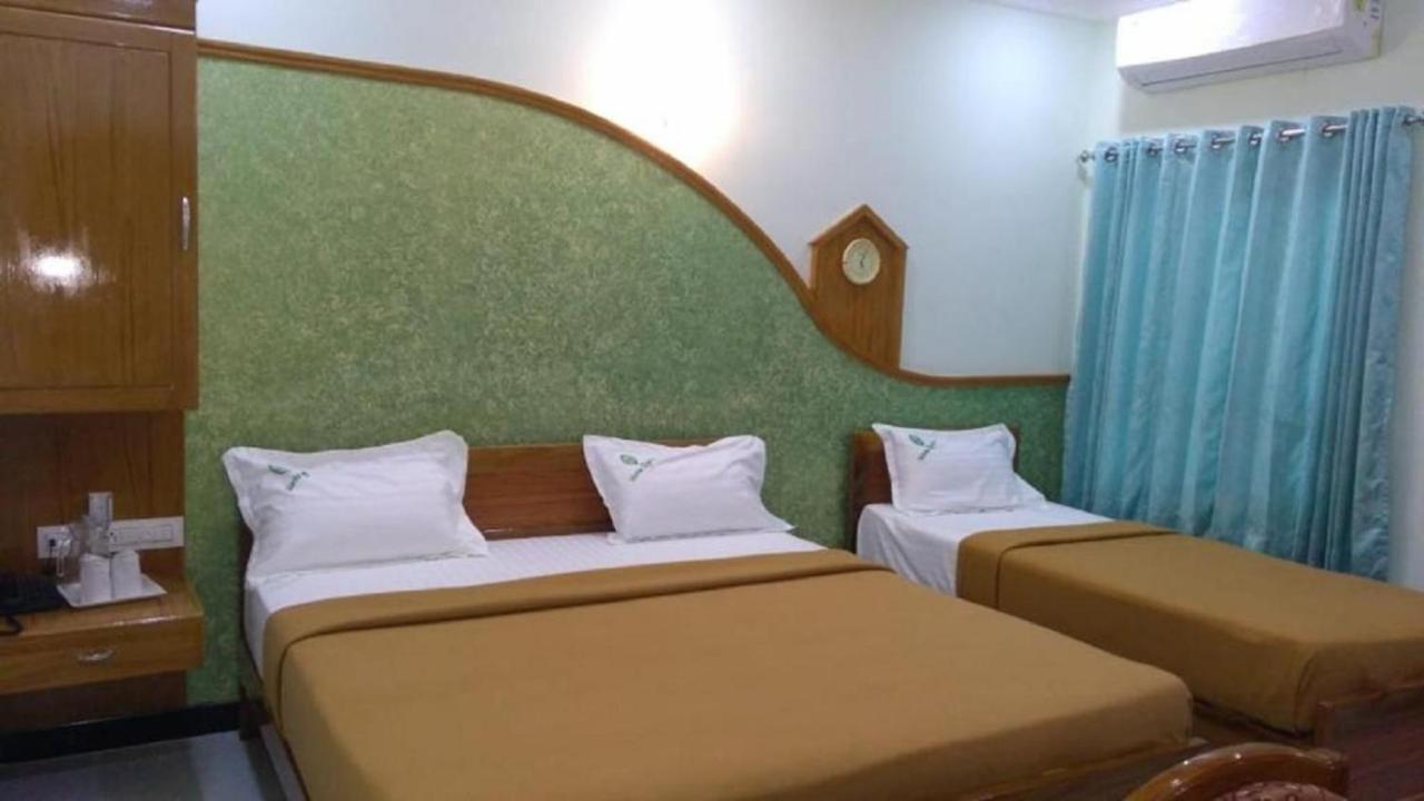 Skantha Regency Tiruchchendūr Dış mekan fotoğraf