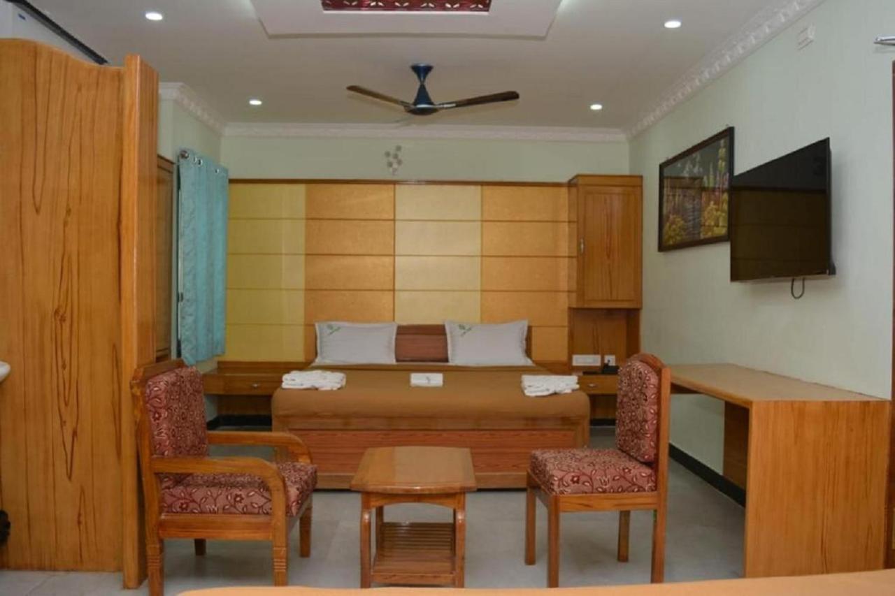 Skantha Regency Tiruchchendūr Dış mekan fotoğraf